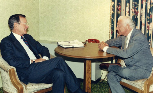 L'Avvocato Agnelli con George H.W. Bush nel 1986