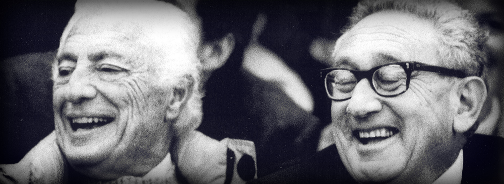 Gianni Agnelli with his friend Henry Kissinger, American Sate Secretary and Nobel Peace Prize winner, at the stadium.