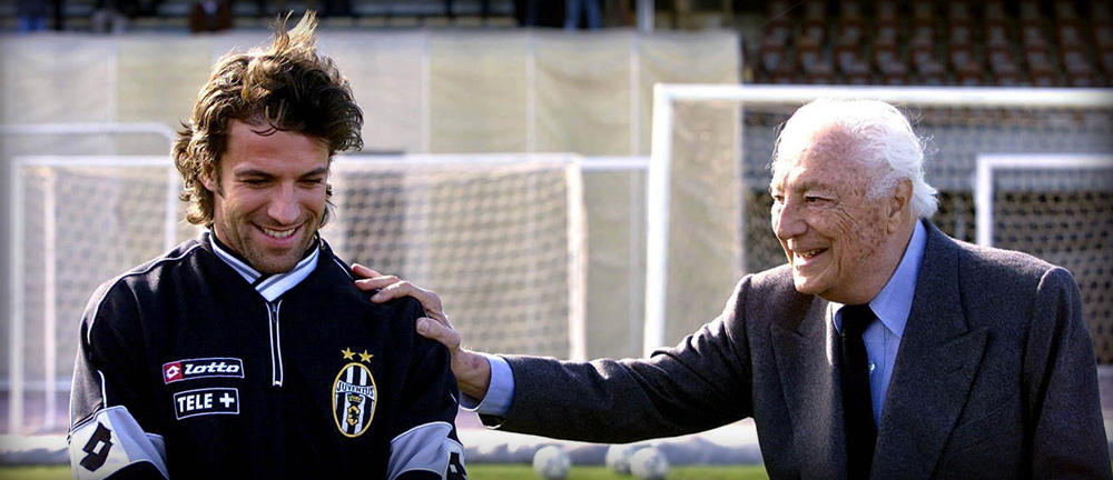 Gianni Agnelli with Alessandro Del Piero,  the juventus player nicknamed  “Pinturicchio” by the Avvocato.