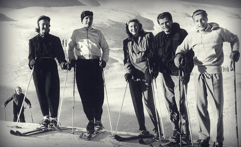 His passion for the mountains.  Gianni on his skis with his brother-in-law Tassilo Furstenberg (right side on photo).