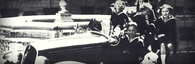 I fratelli Agnelli negli anni Trenta su una Fiat 508 Balilla Spider Sport