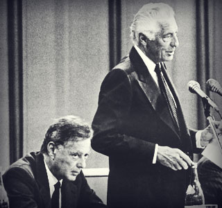 Gianni and Umberto Agnelli during a Fiat Shareholders’ Meeting,  in 1983.